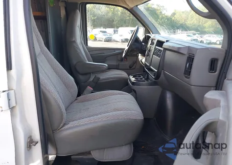 2007 Chevrolet Express Work Van from USA, damaged, VIN 1GCHG35V271144142